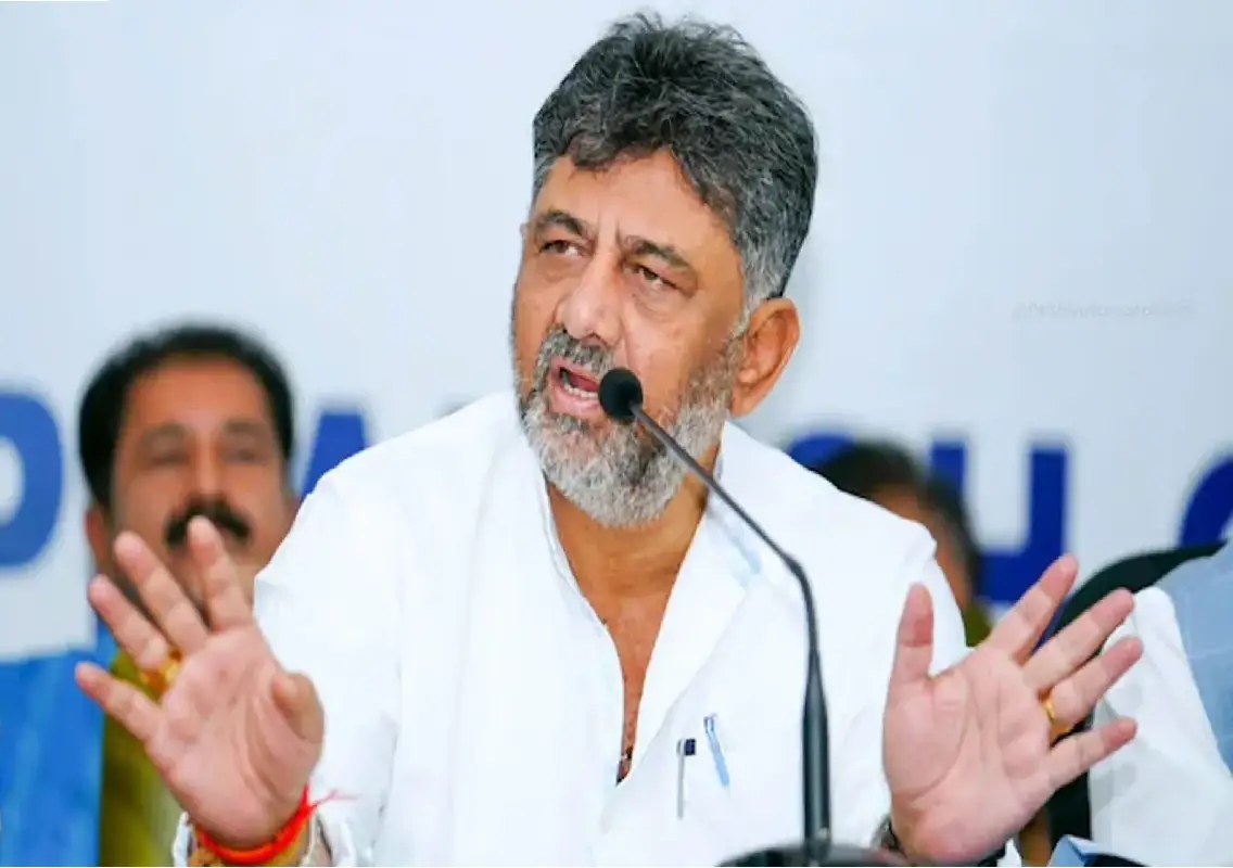 DK Shivakumar says potholes exist even in Delhi, defends Bengaluru roads - News Karnataka