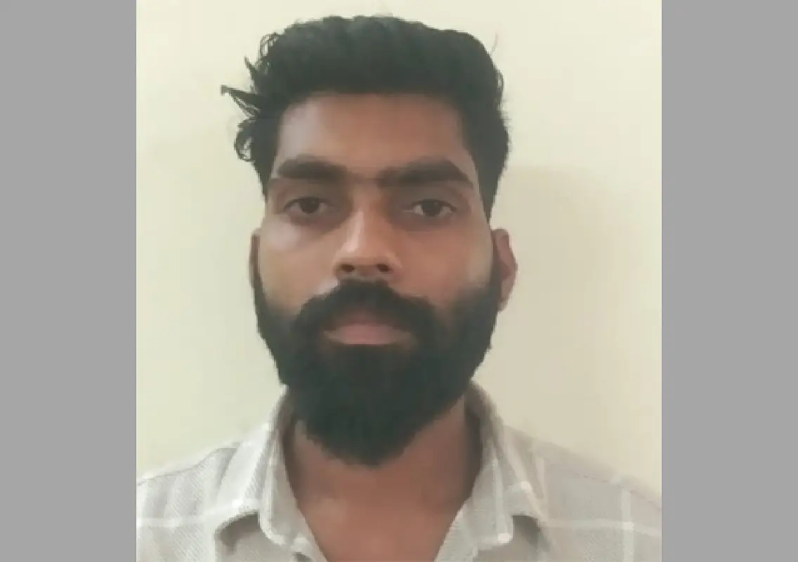Absconding accused hiding in Dubai arrested at Mangaluru airport - News Karnataka
