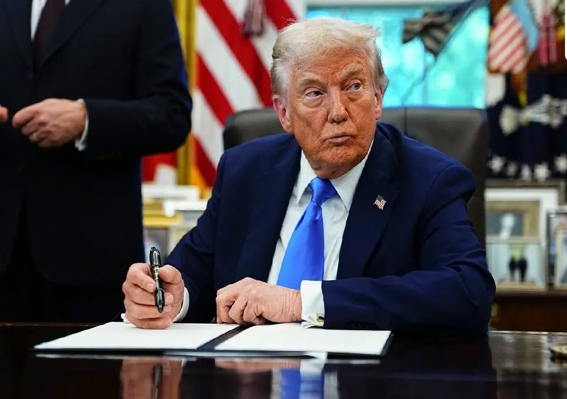 H-1B visa fee hike to $100,000 sparks global tech concerns - News Karnataka