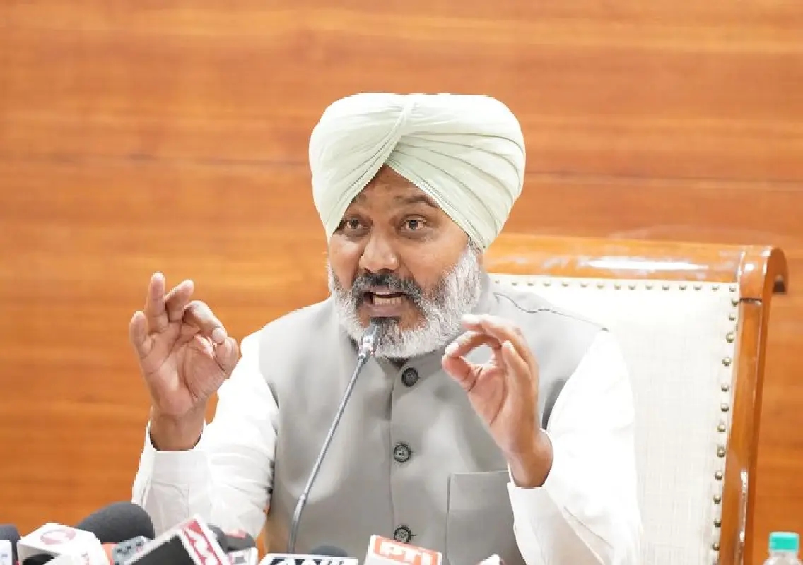 Punjab Assembly continues debate on Rehabilitation Bill amid flood aid row - News Karnataka