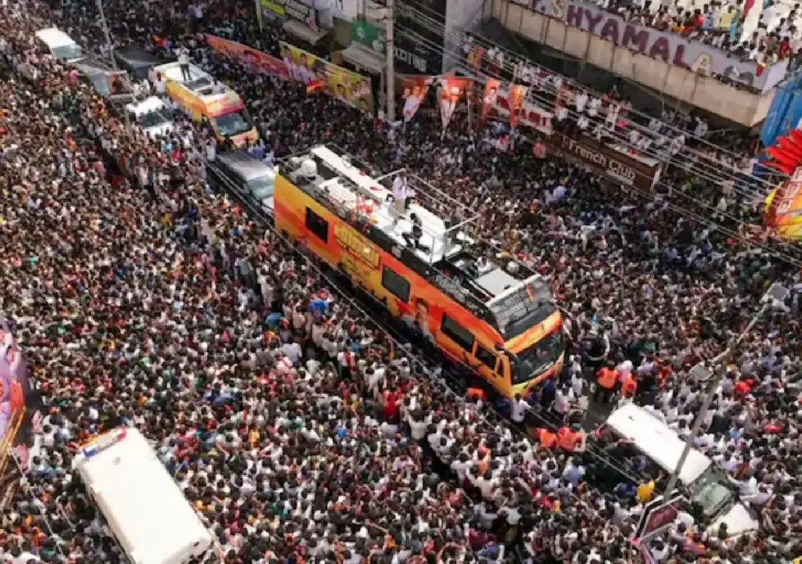 Karur Stampede: At Least 40 Dead at Vijay’s Rally; Probe Ordered - News Karnataka