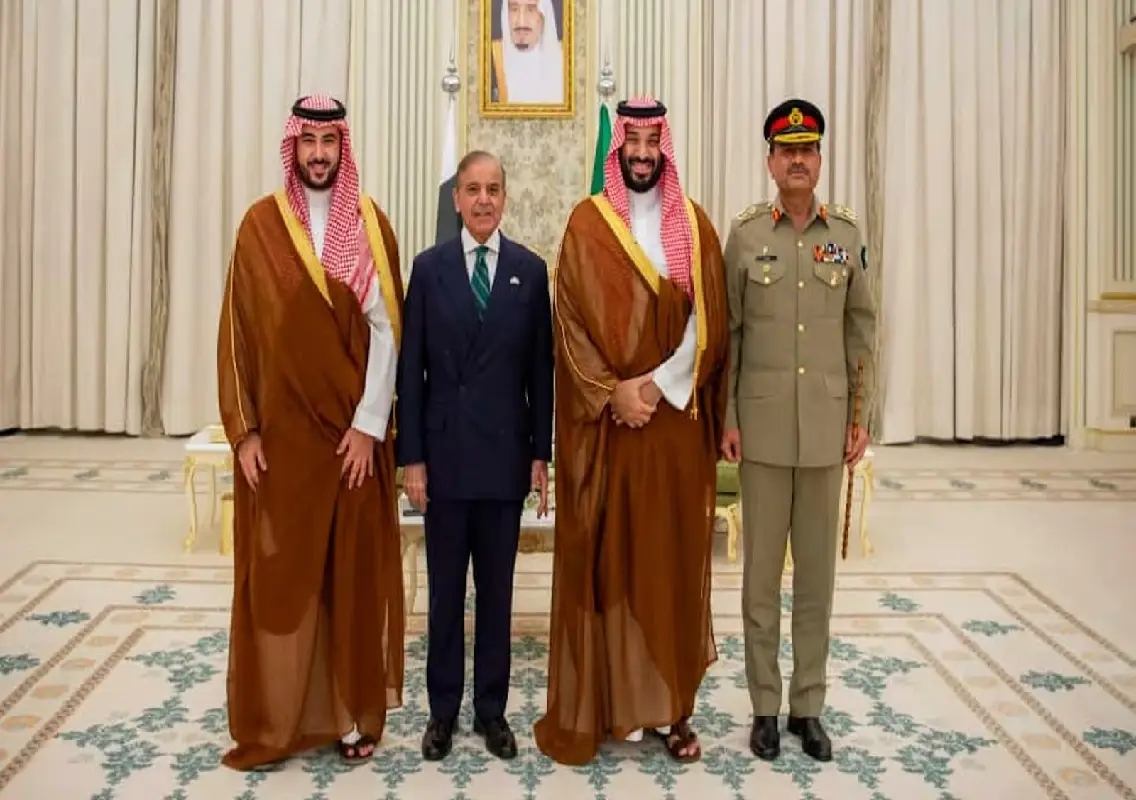 Pakistan, Saudi Arabia sign landmark defence pact; India voices concern - News Karnataka