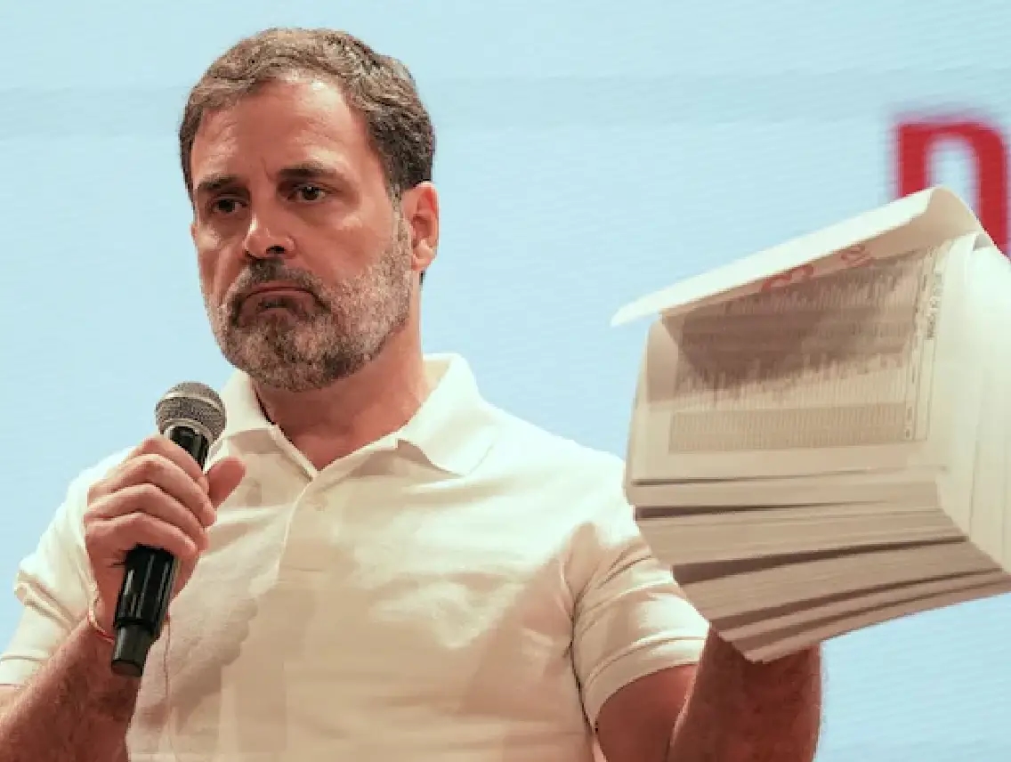 Rahul Gandhi alleges voter names deleted in Karnataka using fake applications - News Karnataka