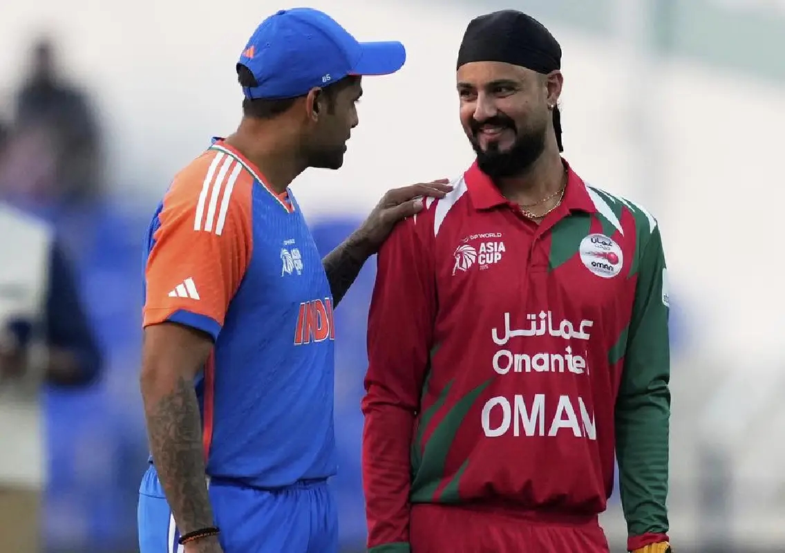 Suryakumar Yadav wins hearts with warm gesture for Oman players - News Karnataka