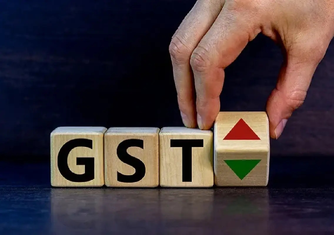 Travel operators urge GST relief for mid-sized tourist vehicles - News Karnataka