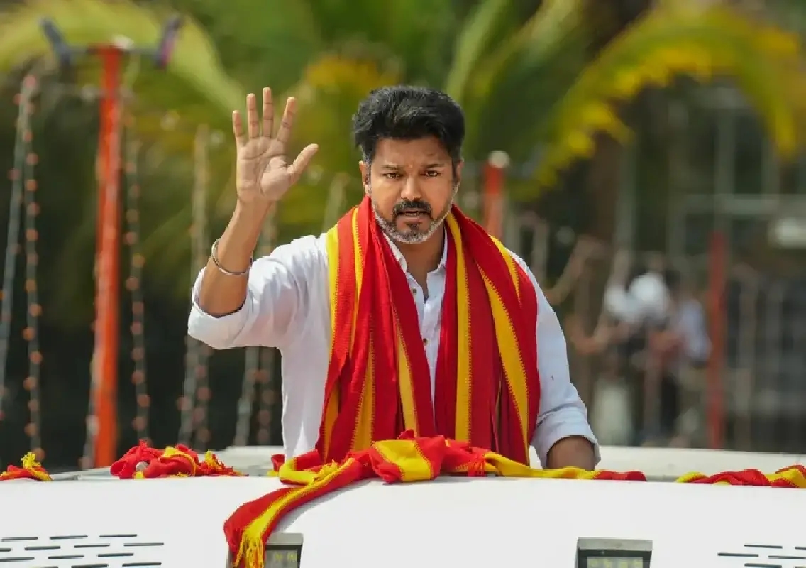 Vijay alleges DMK has underground deal with BJP during Namakkal rally - News Karnataka