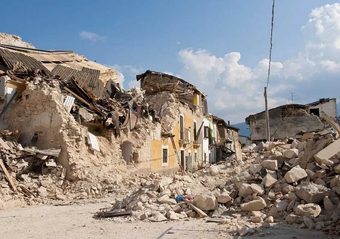 Afghan women left trapped after quake due to gender rules - News Karnataka