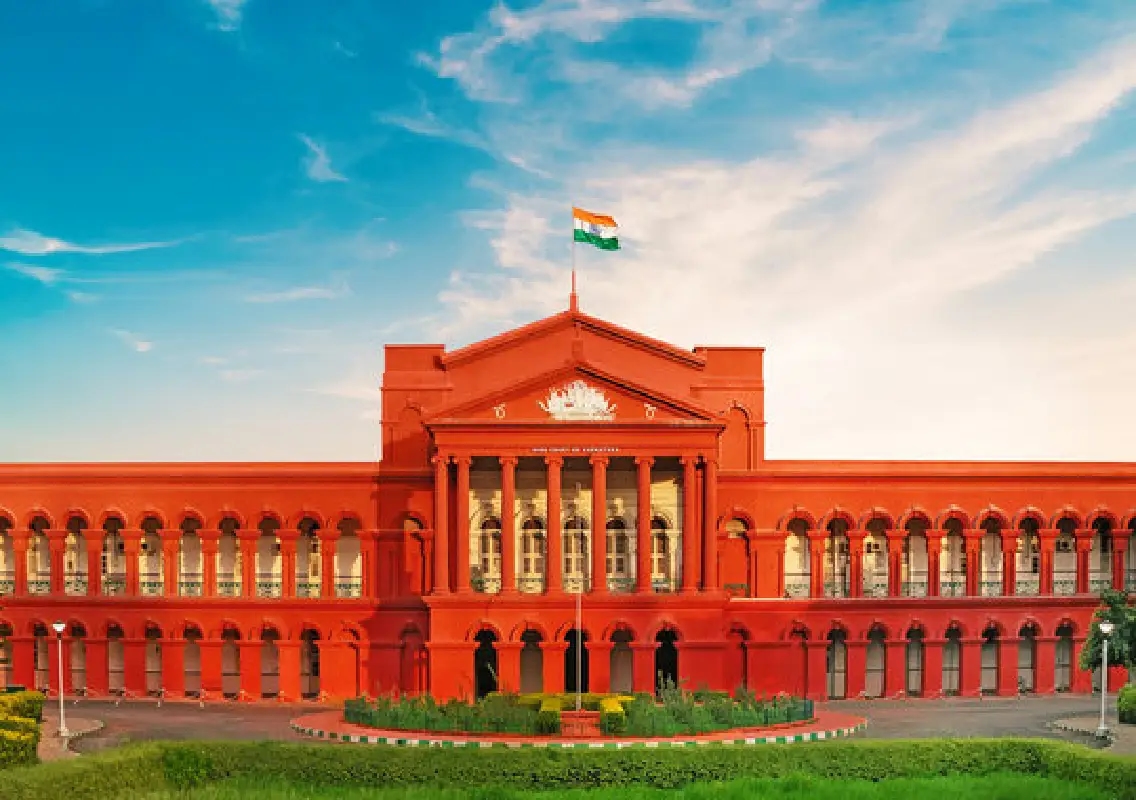 Karnataka HC restores MBBS admissions at JNMC Belagavi, stays NMC denial - News Karnataka