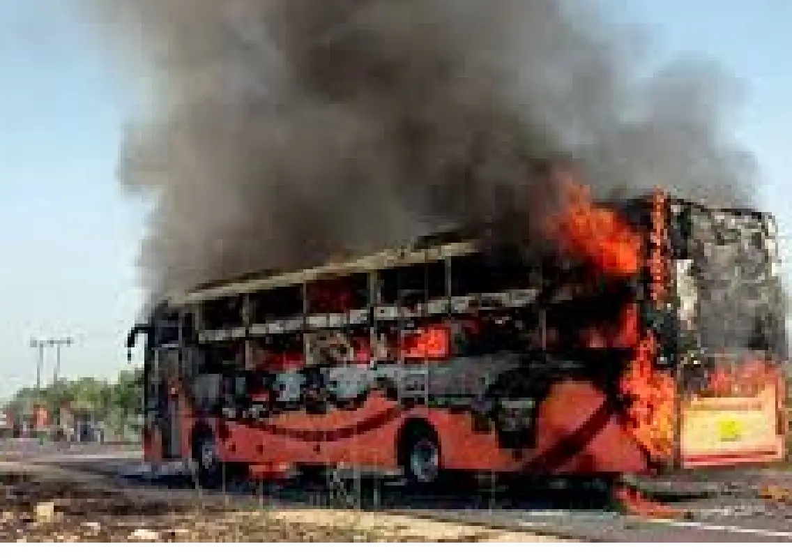 20 killed, 16 injured as bus on Jaisalmer–Jodhpur highway - News Karnataka