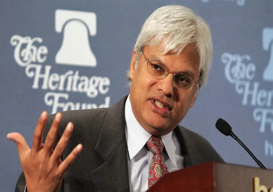India-born US official Ashley Tellis charged with retaining classified files - News Karnataka