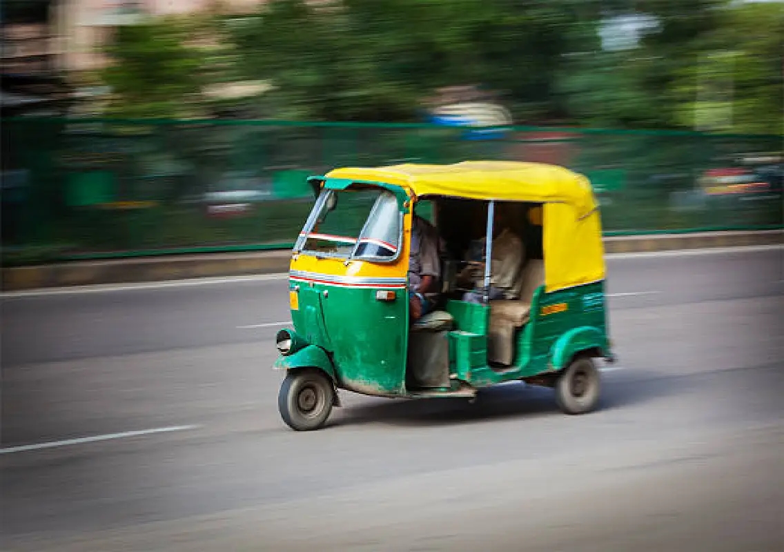Autorickshaw driver missing after leaving vehicle on Panemangalore bridge - News Karnataka