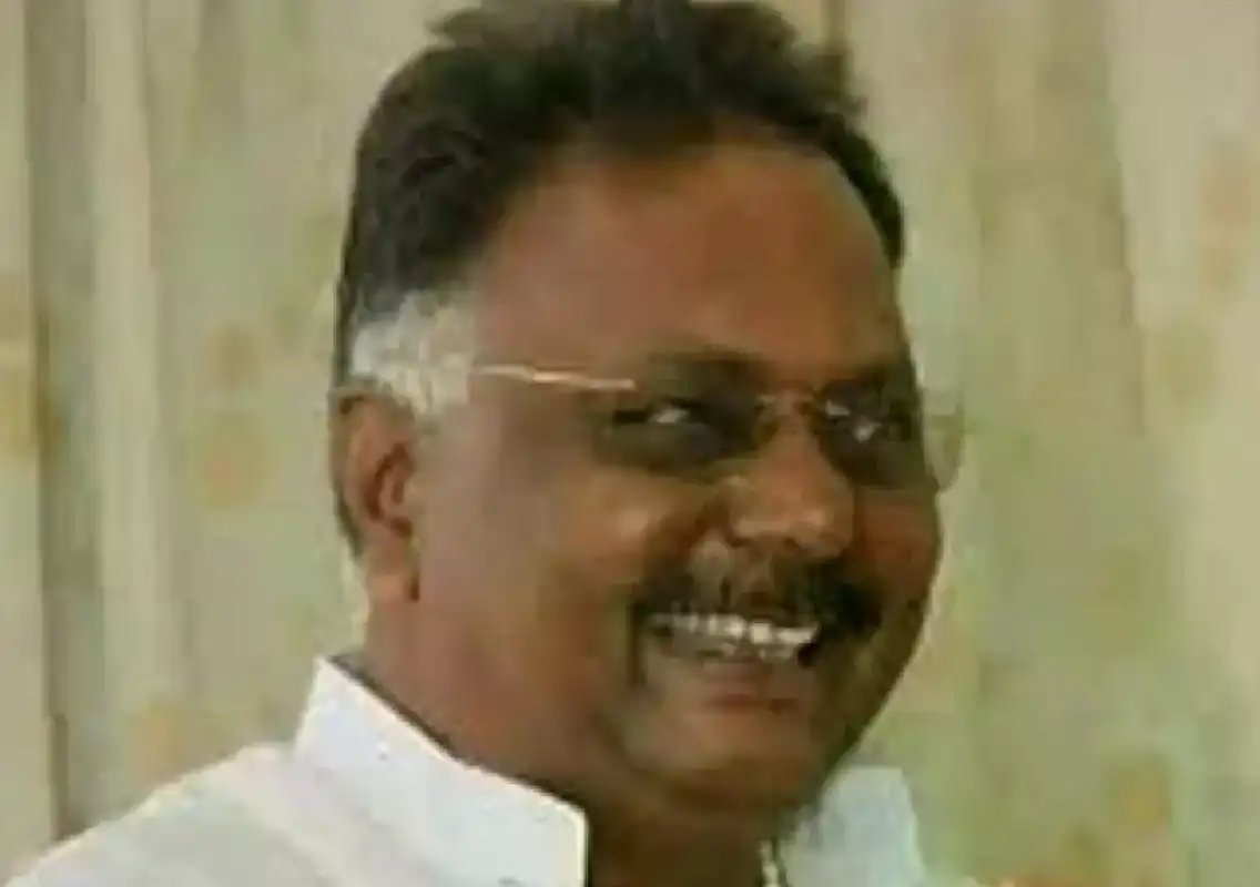 SIT Raids Properties of Ex-BJP MLA in Aland Vote Case - News Karnataka