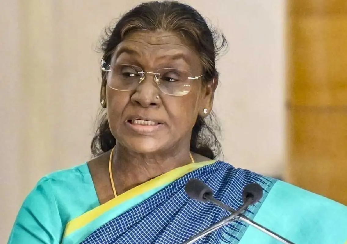 BJP leader slams Kerala minister over conduct during President Murmu’s Sabarimala visit - News Karnataka