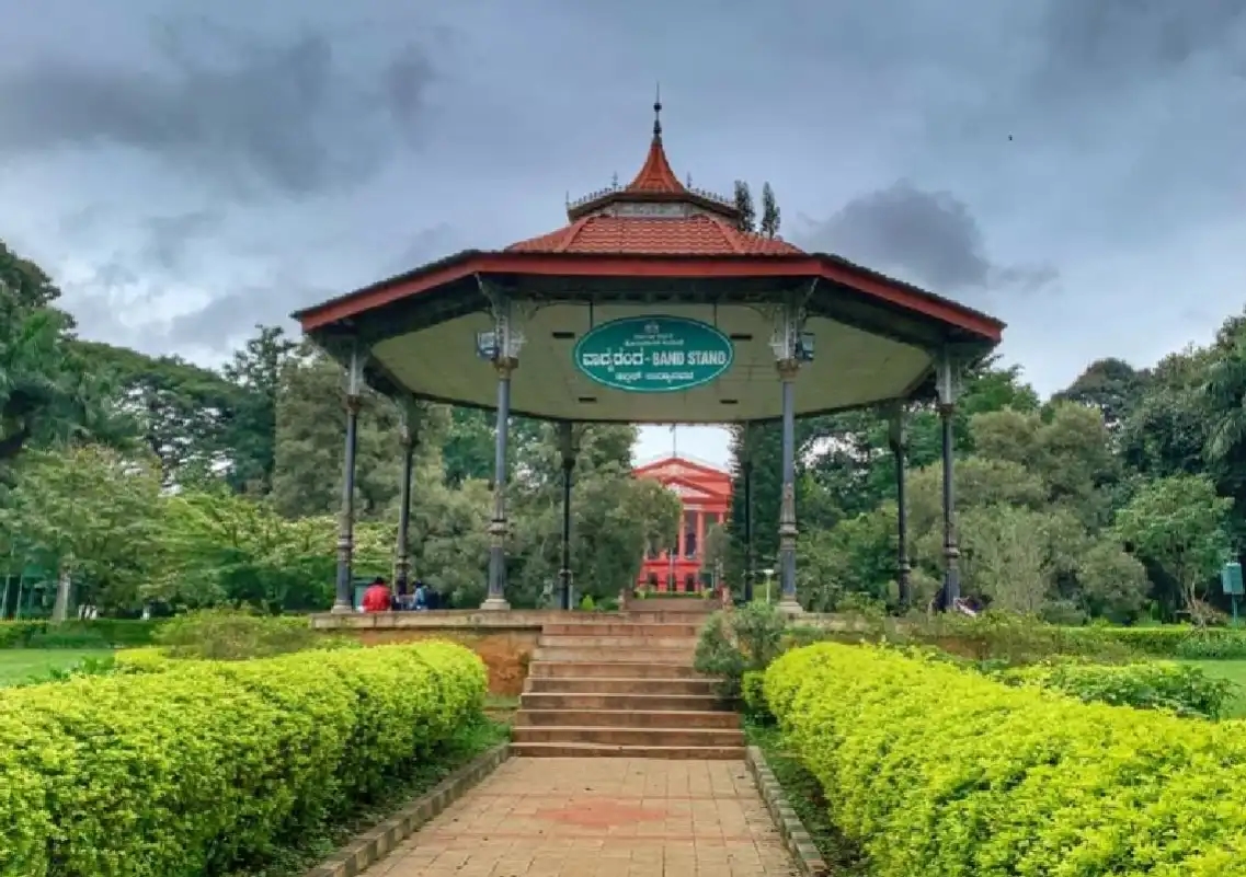 Bengalureans urge government to reconsider picnic ban at Cubbon Park - News Karnataka