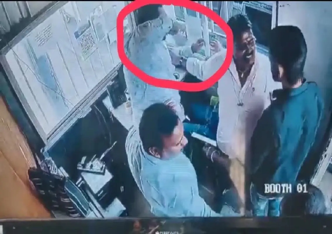 “Do you know who I am?”: BJP leader’s son caught assaulting toll booth staffer: WATCH - News Karnataka