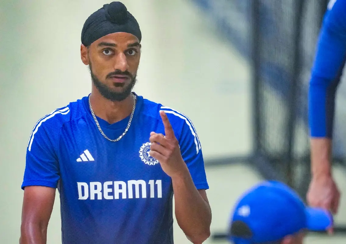 Fans slam Gambhir as Arshdeep Singh benched again in India vs Australia T20 - News Karnataka