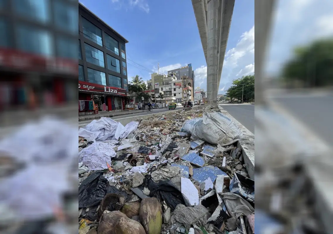 Garbage menace worsens under Bannerghatta Road metro pillars - News Karnataka