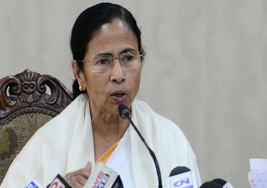 Durgapur rape victim’s father apologises to Mamata Banerjee - News Karnataka