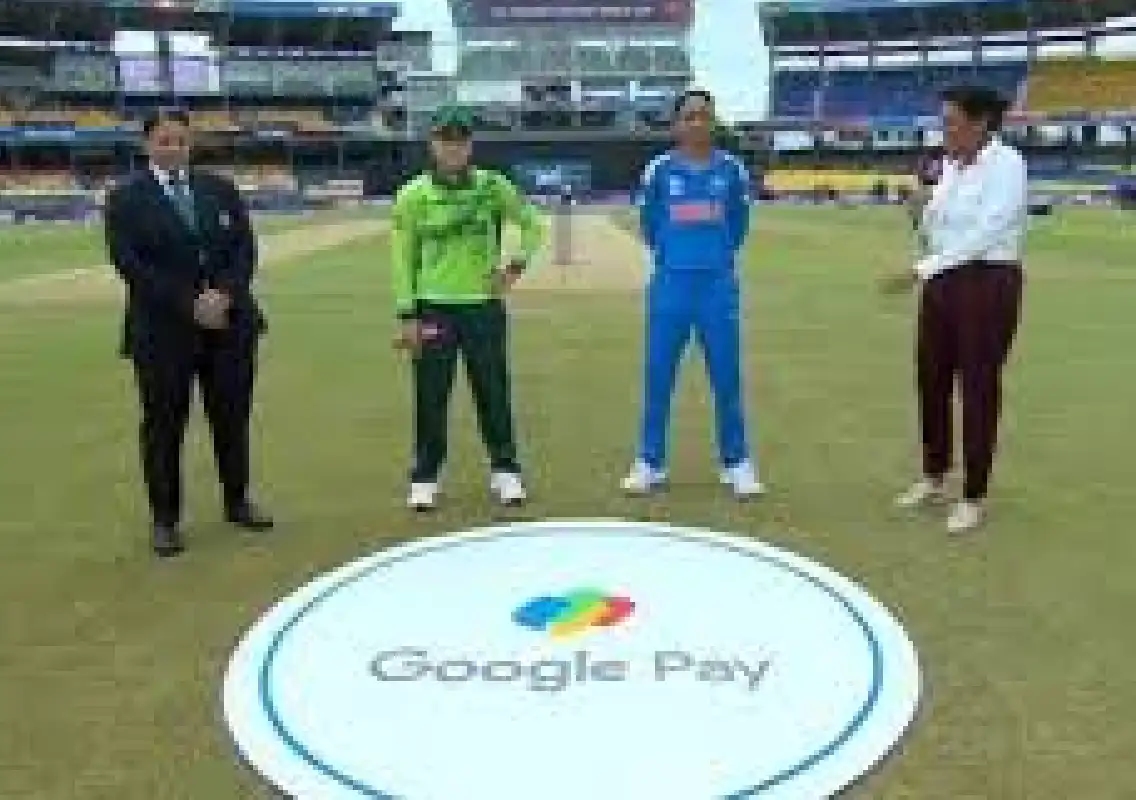 Match referee commits toss blunder in India vs Pakistan women’s World Cup clash - News Karnataka