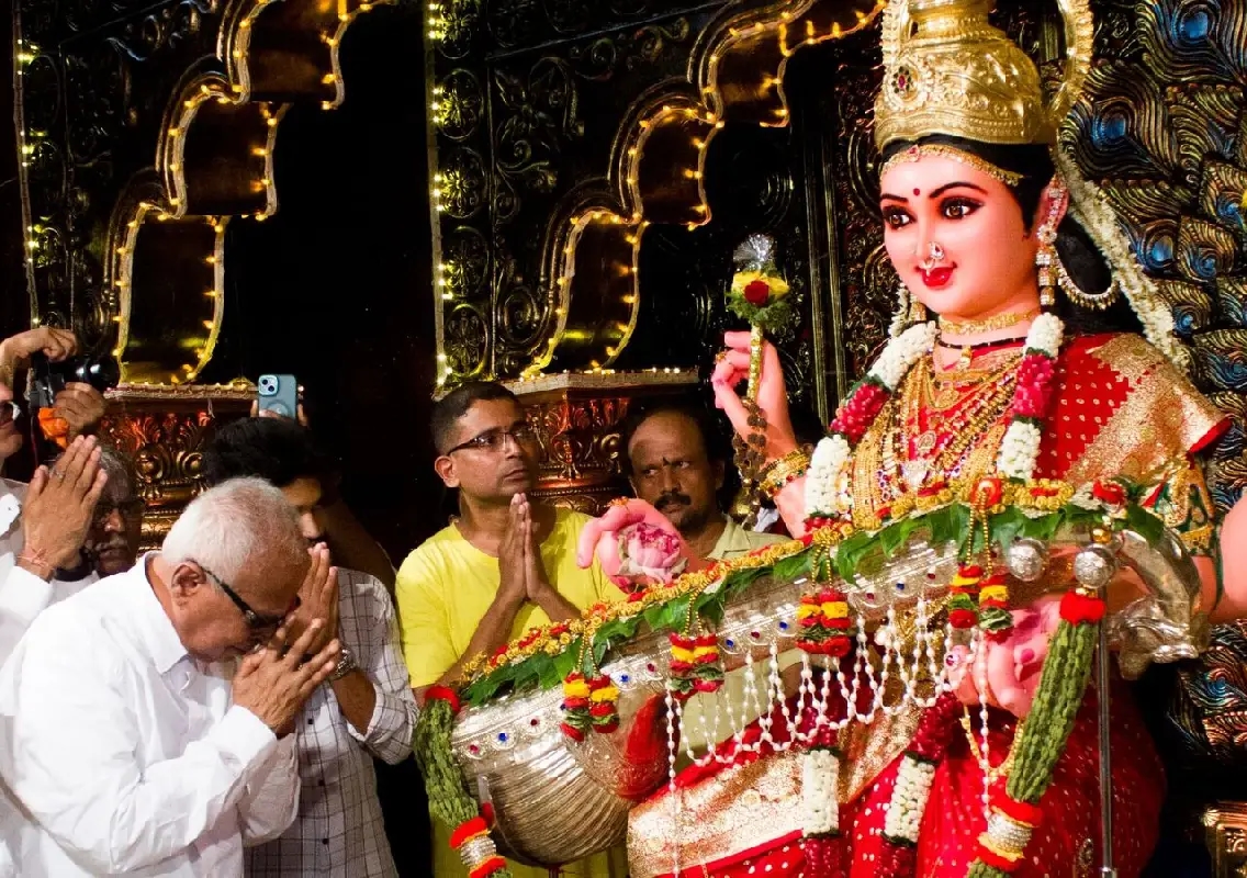 Navaratri concludes with grand Vijayadashami processions in Mangaluru, Udupi - News Karnataka