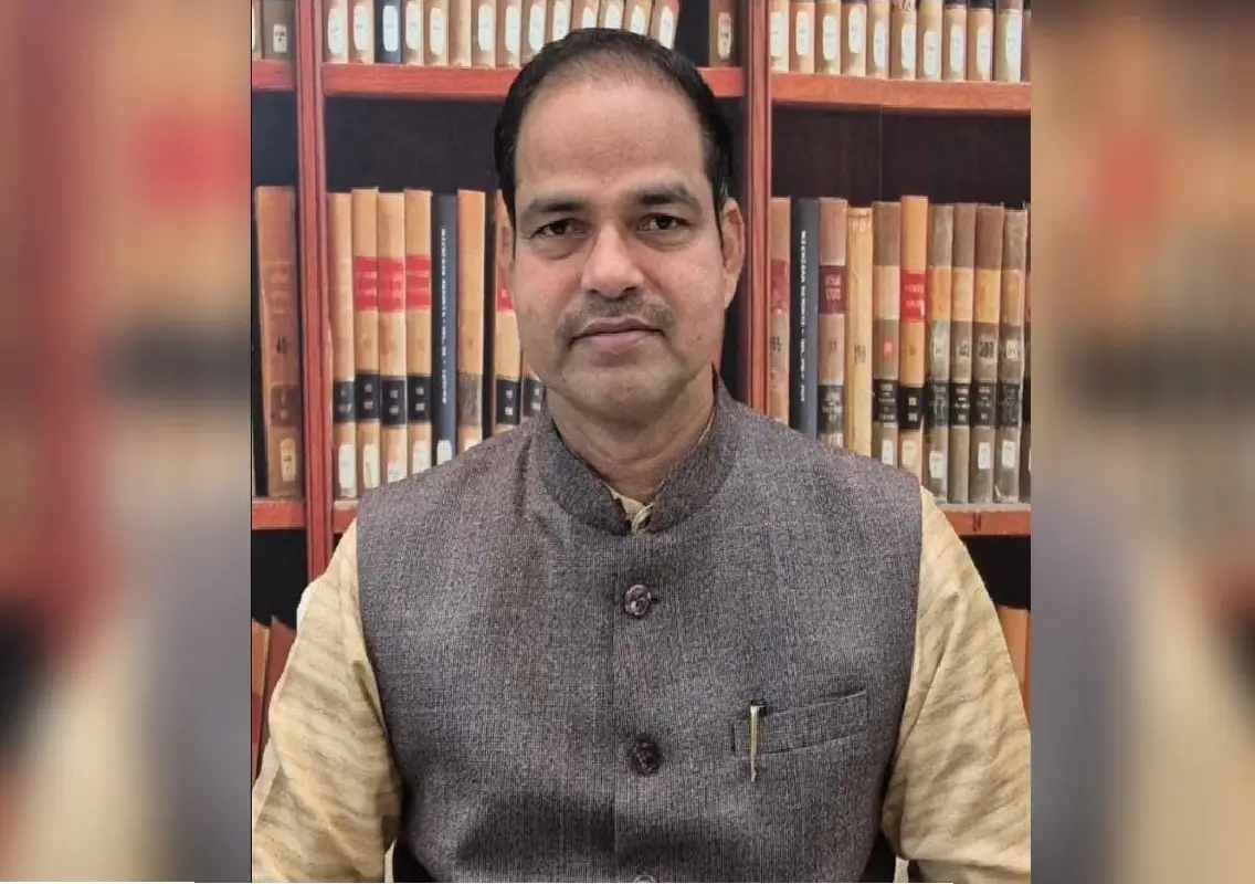 BJP leader and senior advocate Pitabash Panda shot dead in Berhampur - News Karnataka