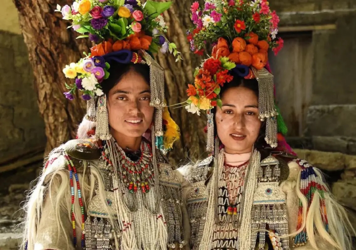 Pregnancy tourism myths swirl around Ladakh’s Brokpa community - News Karnataka