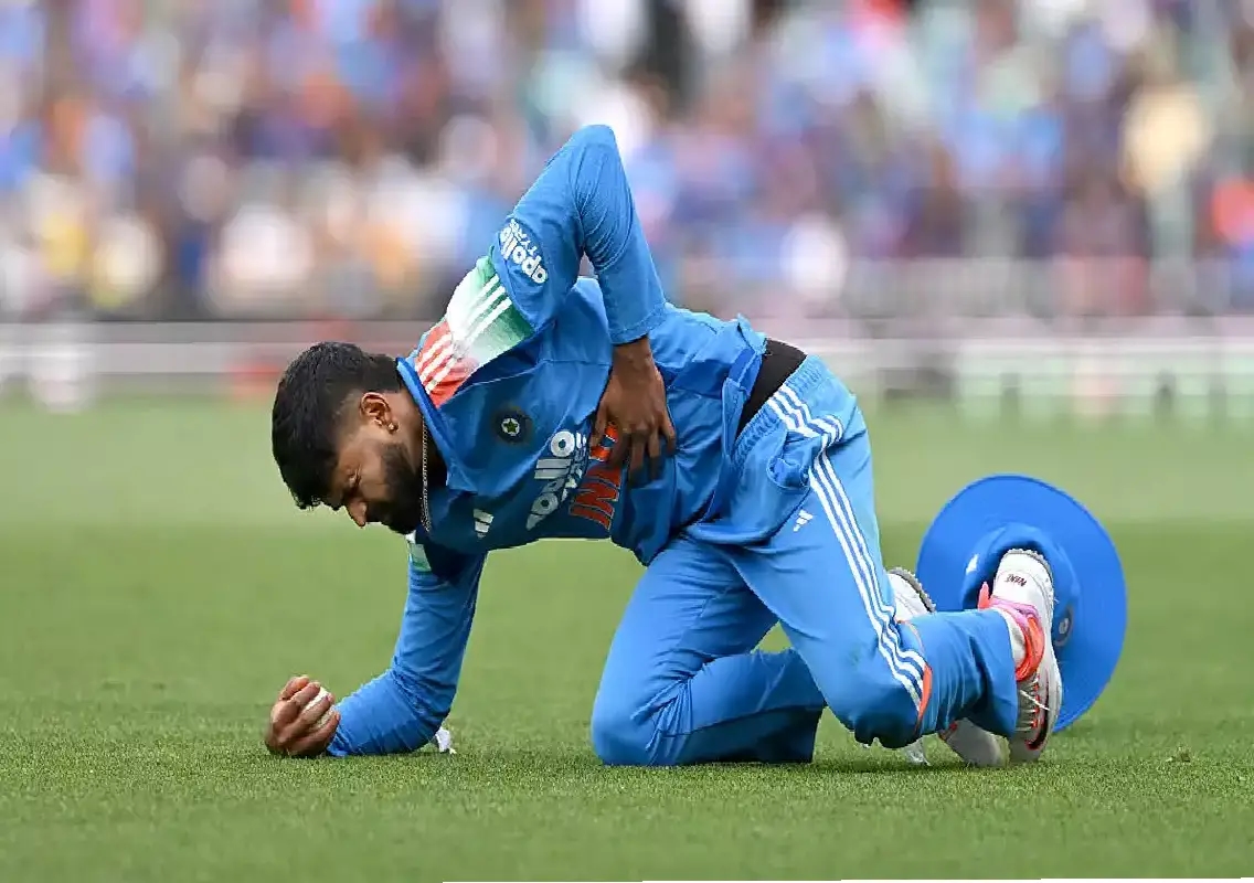 Shreyas Iyer in ICU after rib cage injury during Australia ODI - News Karnataka