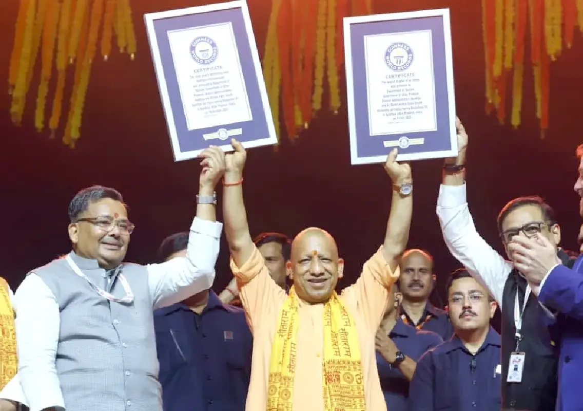Ayodhya sets two Guinness World Records at grand Deepotsav celebration - News Karnataka