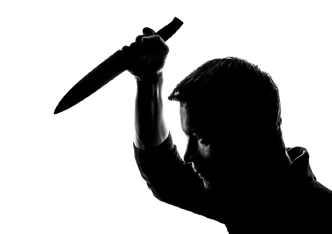Two youths stabbed near Surathkal petrol pump; four accused identified - News Karnataka