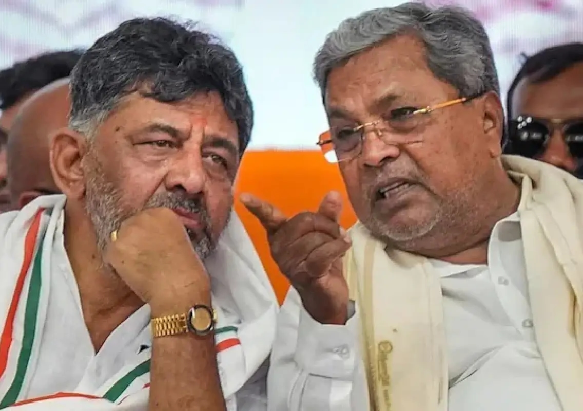 Tension Brews Between Siddaramaiah and DK Shivakumar Camps as Govt Nears Halfway Mark - News Karnataka