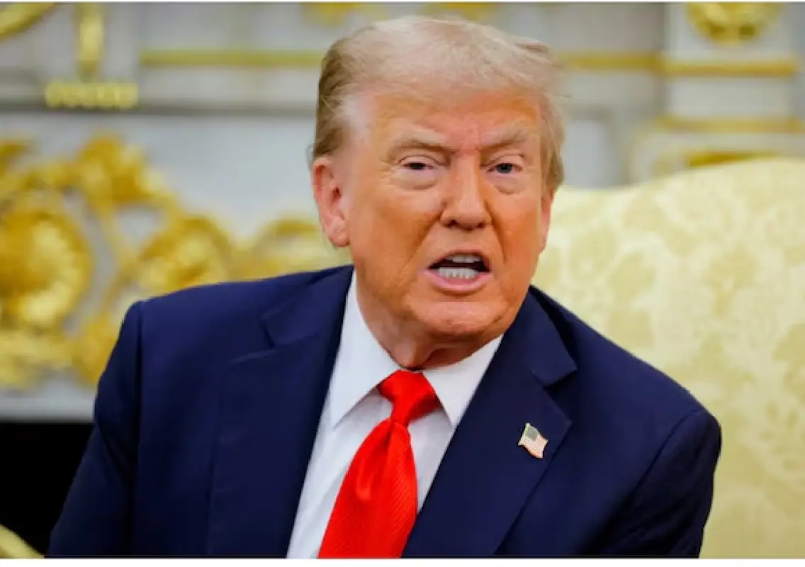 Trump announces 25% tariff on medium and heavy-duty truck imports from November 1 - News Karnataka
