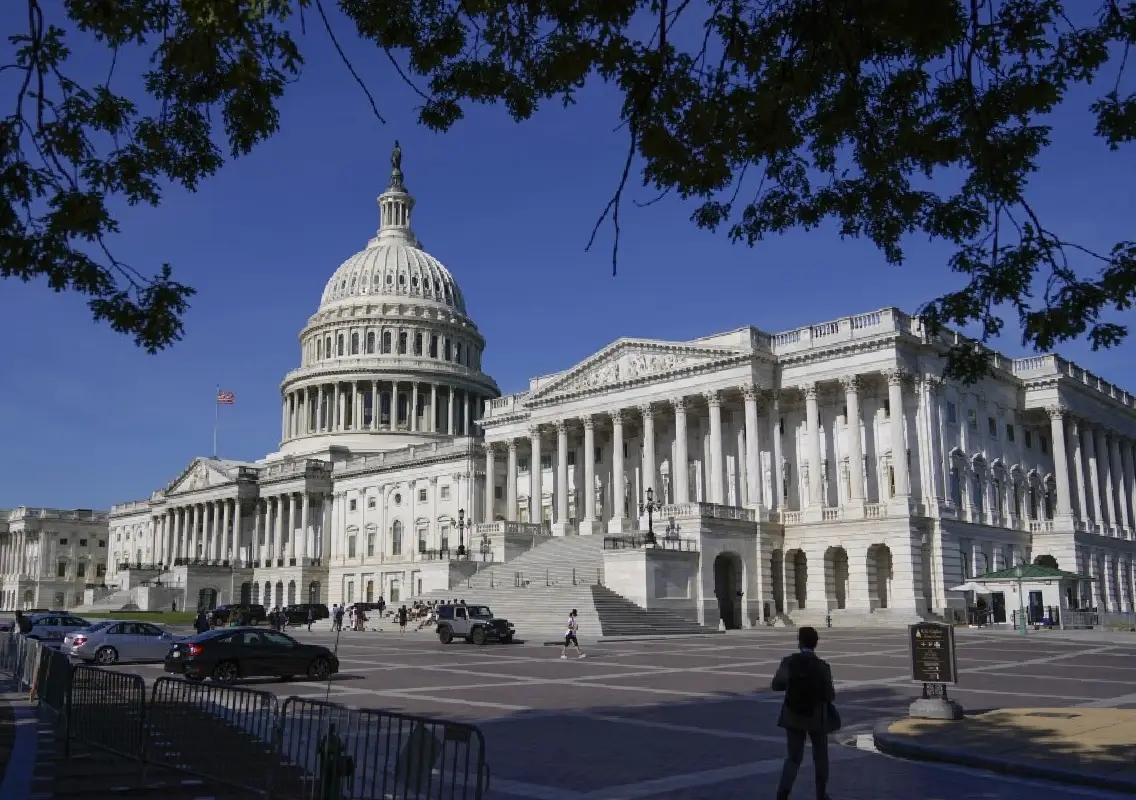 US federal government shuts down after Senate fails to pass funding bills - News Karnataka