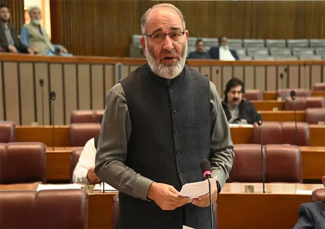 Pakistan’s ex-senator Mushtaq Ahmad Khan detained by Israeli forces - News Karnataka