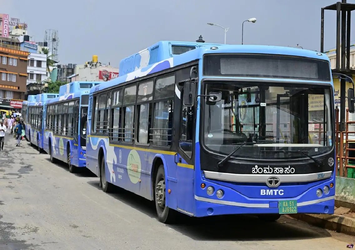 Bengaluru transport minister flags poor performance of private e-bus operators - News Karnataka