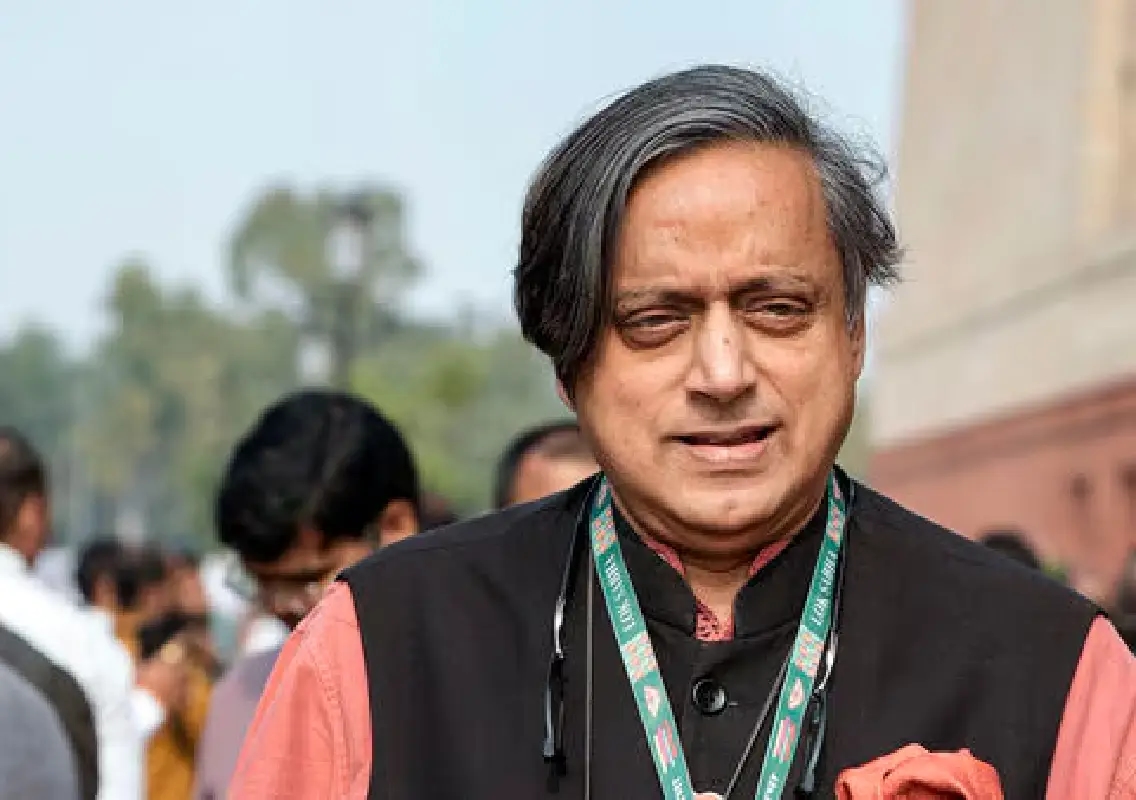 BJP targets Congress after Shashi Tharoor praises Trump–Mamdani civility - News Karnataka