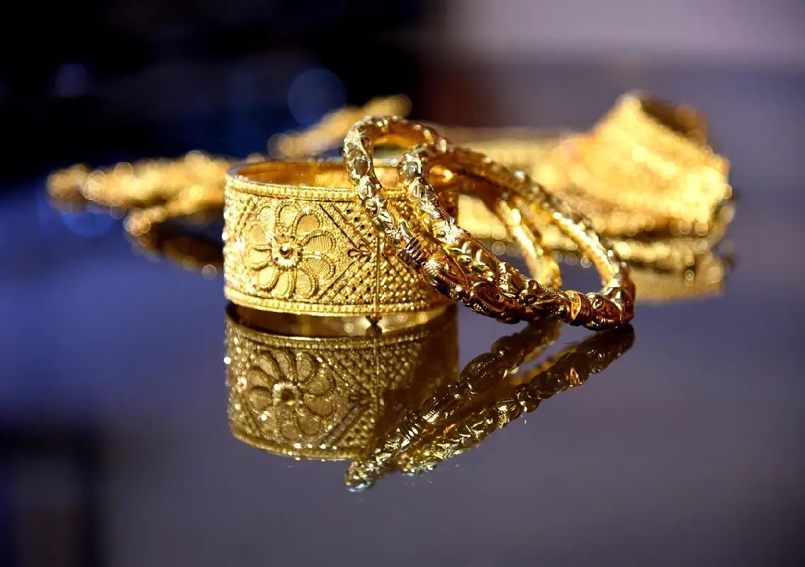 Bengaluru gold rates steady: 18K, 22K and 24K prices explained - News Karnataka