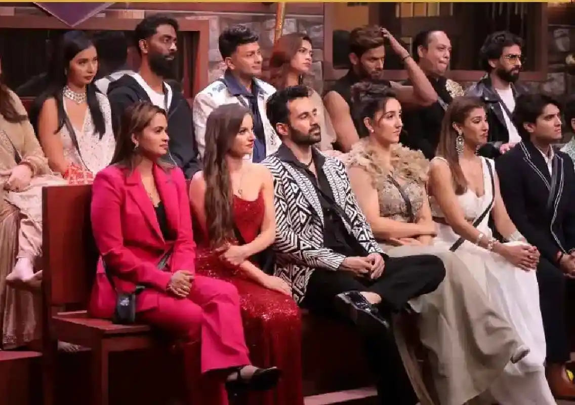 Bigg Boss 19 finale nears: Meet the top 9 fighting for the trophy - News Karnataka