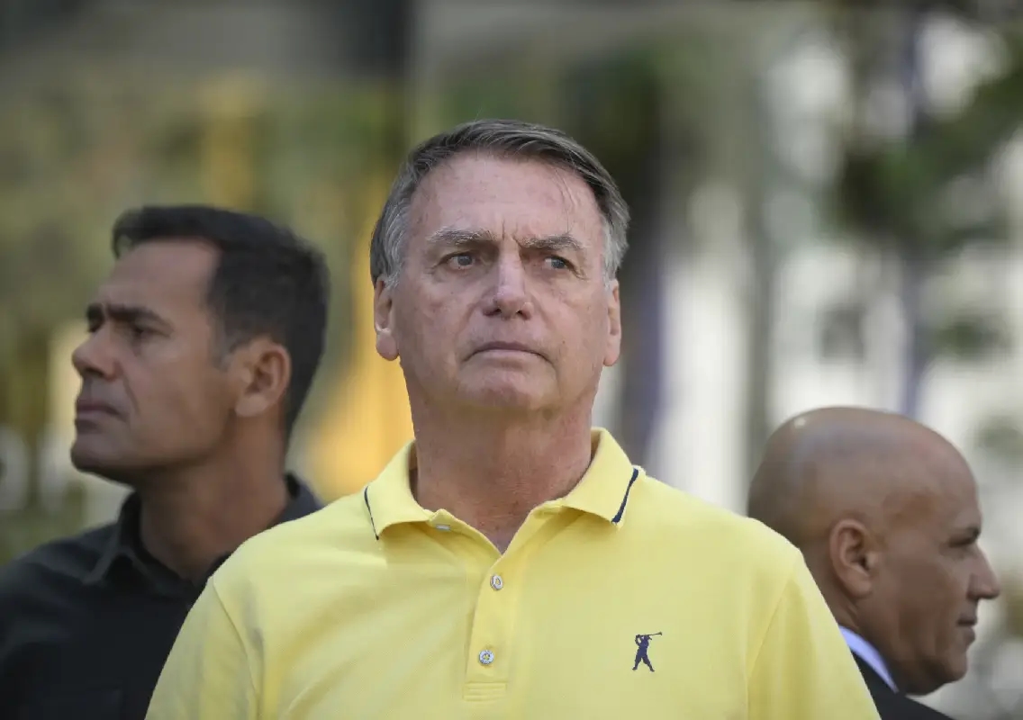 Brazil ex-President Bolsonaro arrested over alleged escape plot - News Karnataka