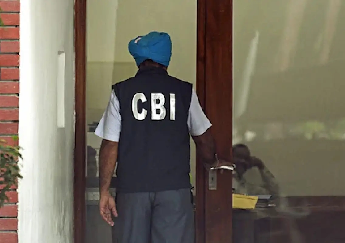 CBI arrests two ESIC officials in Vijayawada over ₹50,000 bribe demand - News Karnataka