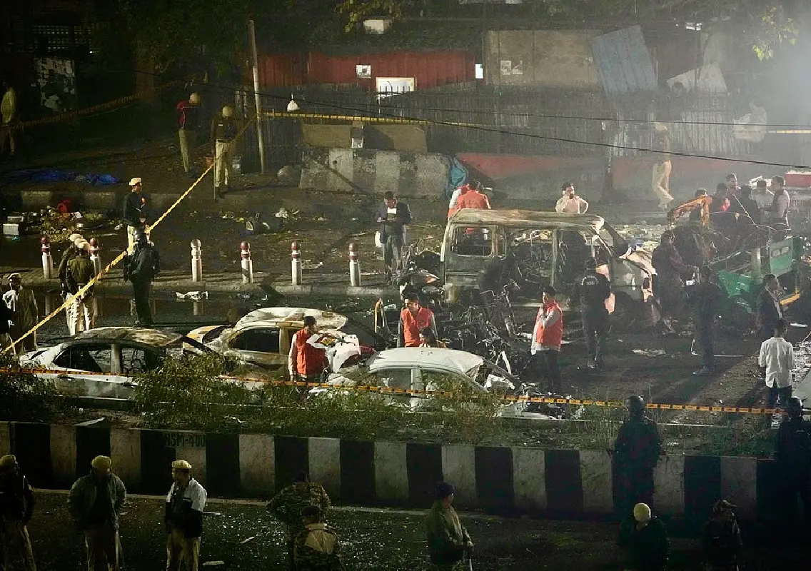 CCTV footage surfaces of suspect, car in deadly Red Fort blast;WATCH - News Karnataka
