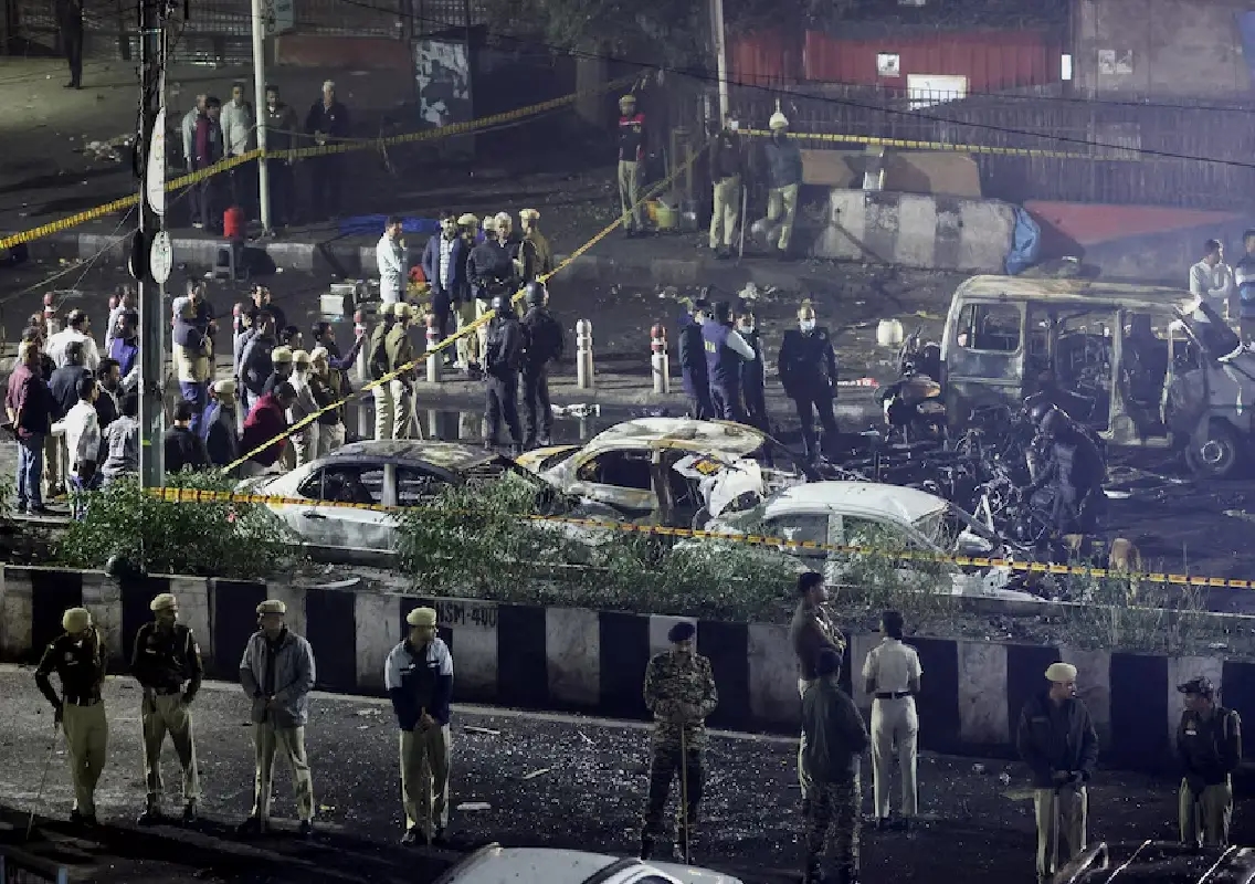 Delhi blast probe reveals 32-car terror plot; Dr Umar identified - News Karnataka