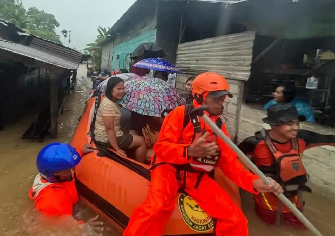 Floods and landslides kill 49 in Indonesia, 67 still missing - News Karnataka