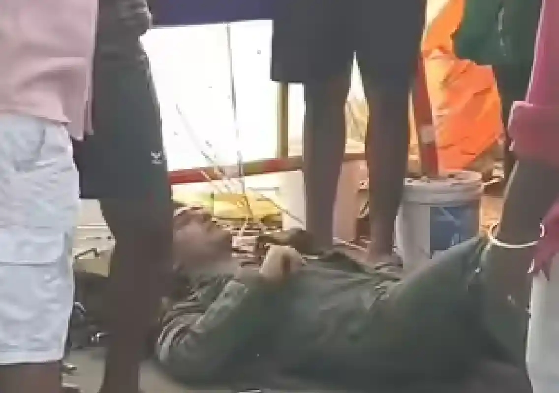 IAF trainer aircraft crashes near Chennai’s Tambaram; pilot ejects safely: WATCH - News Karnataka