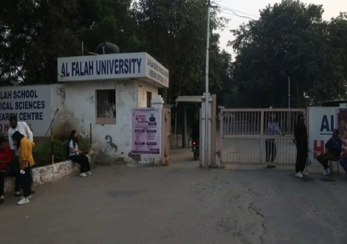 Investigators widen probe into Red Fort blast, focus shifts to Al Falah University staff - News Karnataka