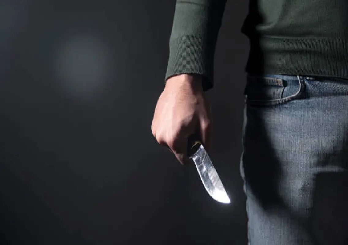 Mangaluru man injured after confronting four knife-wielding men on bike: WATCH - News Karnataka