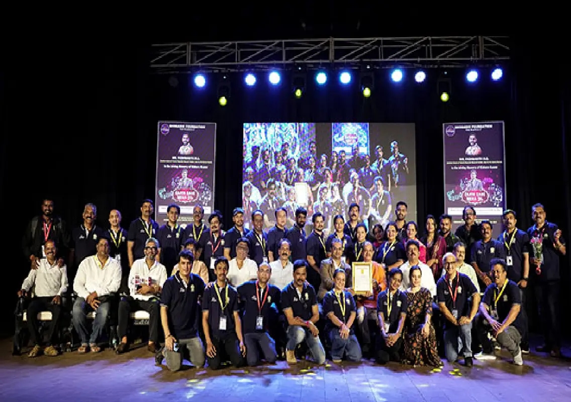 Mangaluru singers set world record with 40-hour nonstop Kishore Kumar tribute - News Karnataka