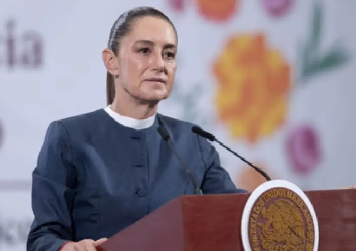 Mexican President Claudia Sheinbaum groped in public; viral video sparks outrage - News Karnataka