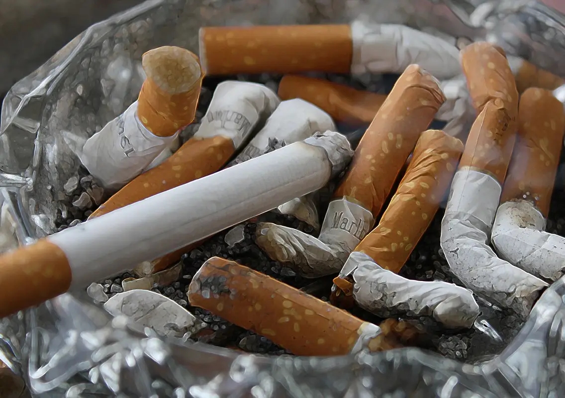 Mangaluru, Officials order strict action against shops selling loose cigarettes - News Karnataka