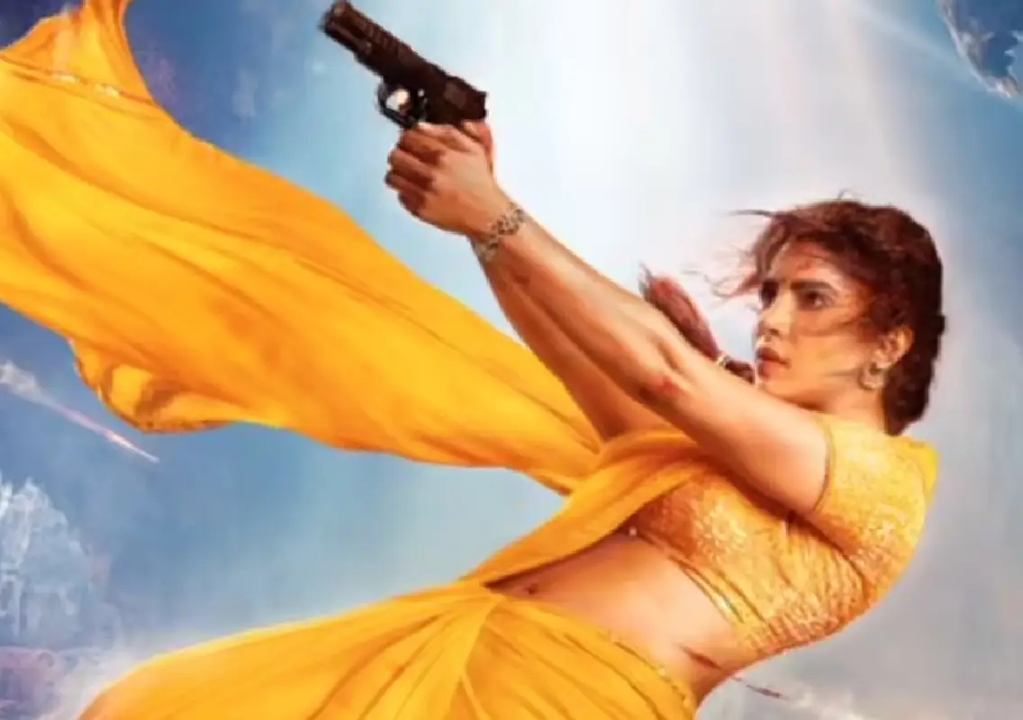 Rajamouli Unveils Priyanka Chopra’s Fierce First Look from SSMB 29 - News Karnataka