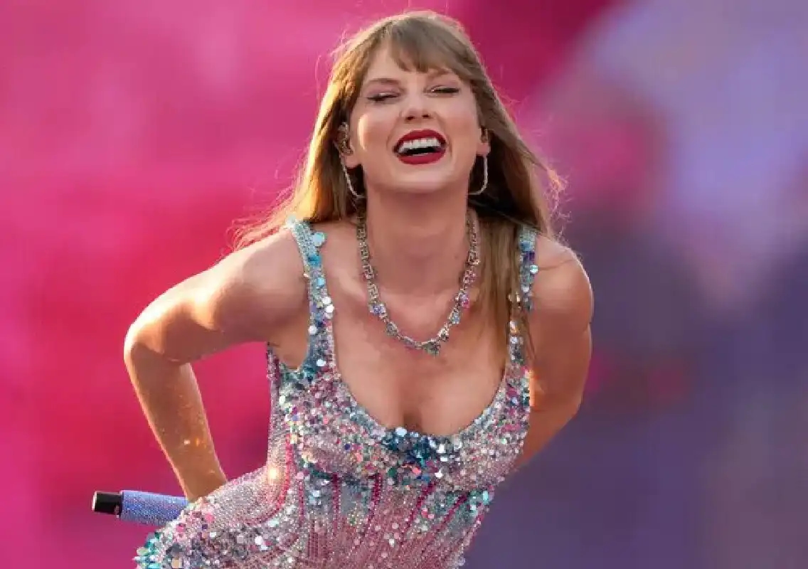 Taylor Swift holds the Billboard 200 throne for a month — again - News Karnataka